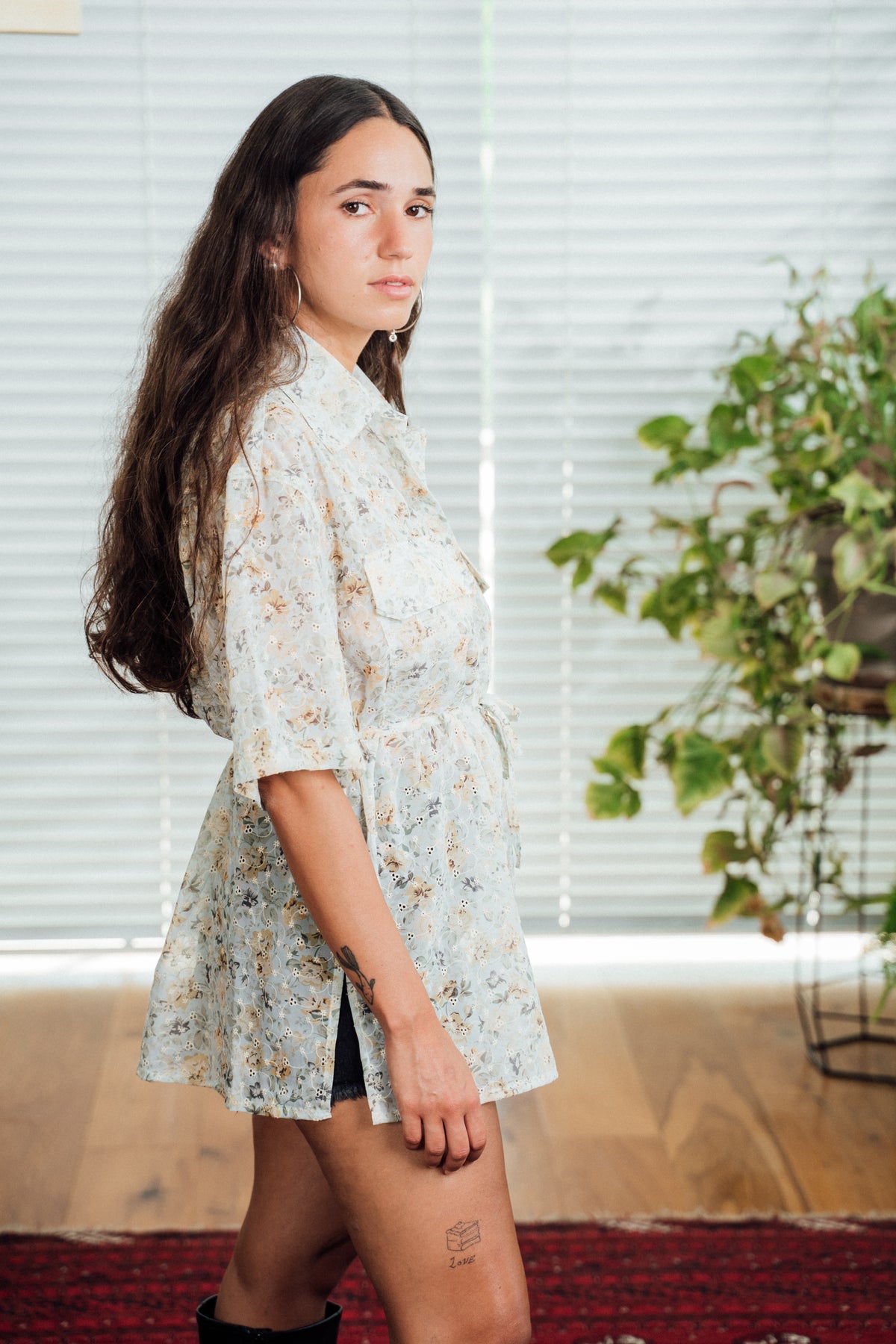 Lily Shirt - Light Blue Flowers
