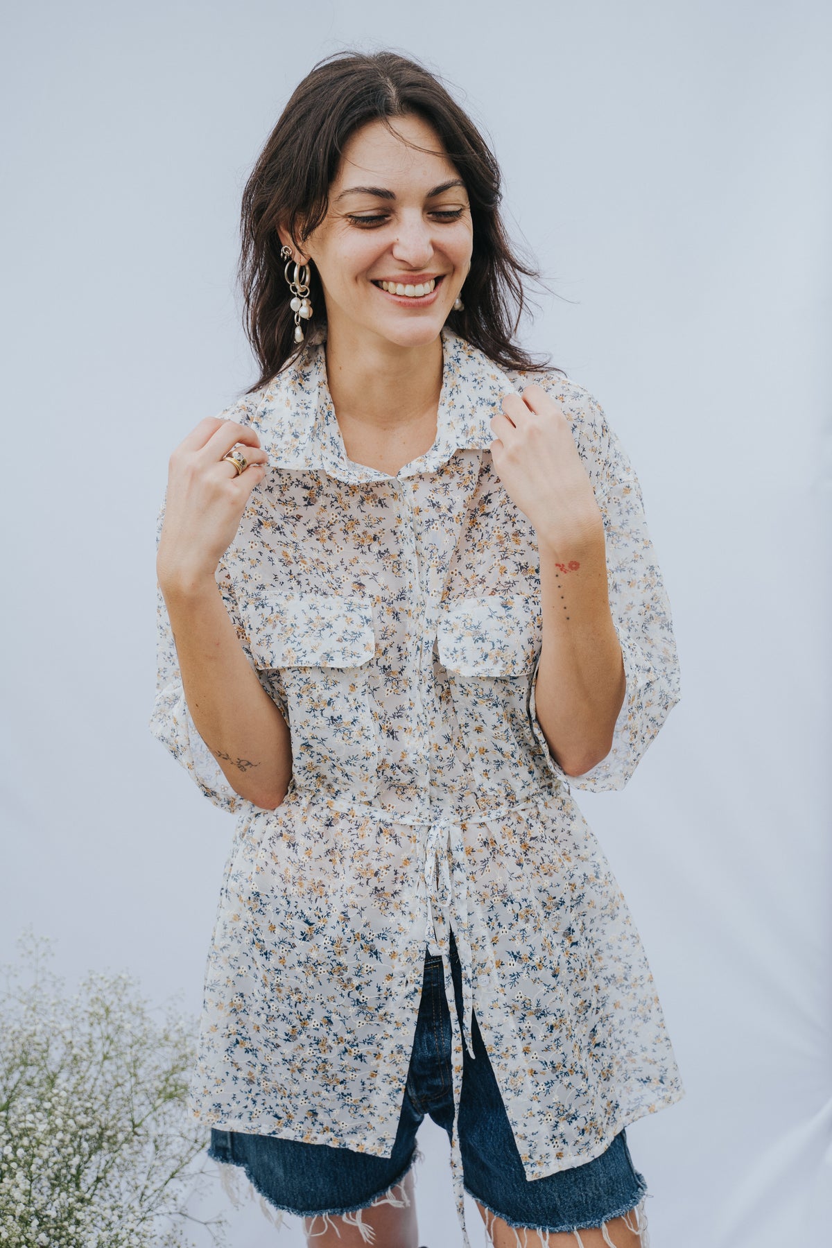 Lily Shirt - Flowers